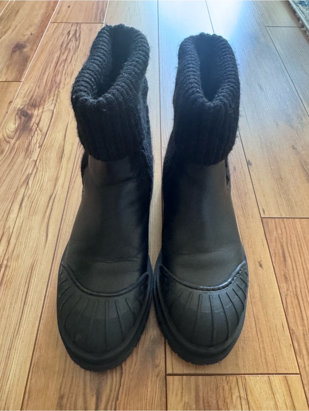 Sam Edelman Black Knit-Cuff Winter Rain Boots